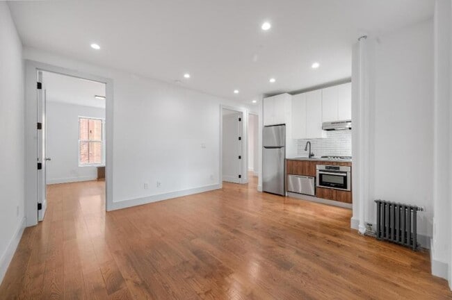 Building Photo - 3 bedroom in New York NY 10009 Unit 10 Rental