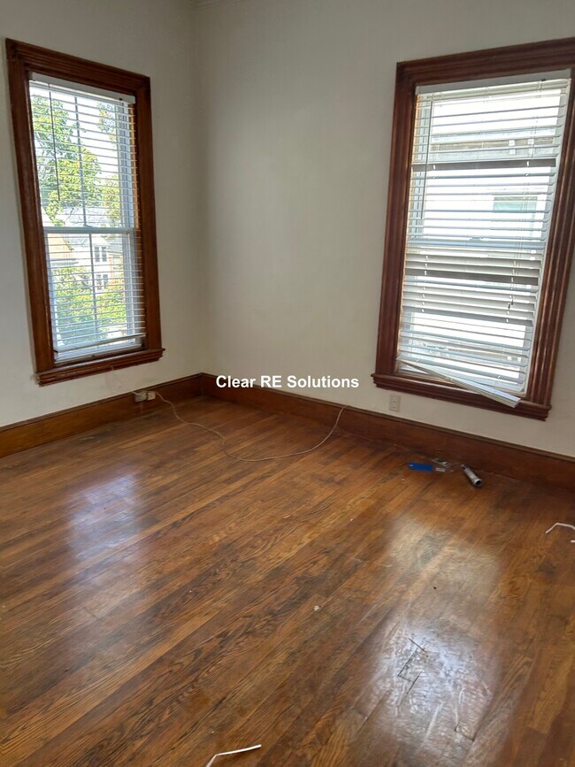 Photo - 2 Arcadia St Unit 2