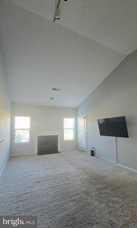 Building Photo - 14314 Climbing Rose Way Unit 305 Rental