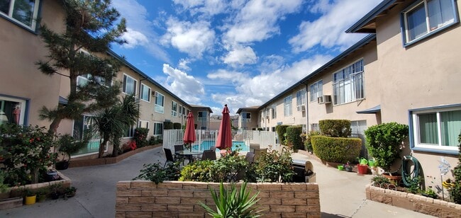 4445 Murietta Ave Unit #