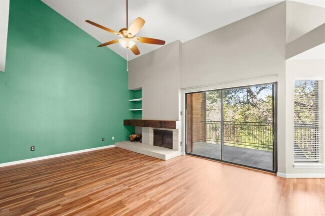 Photo - 4711 Spicewood Springs Rd Unit 260