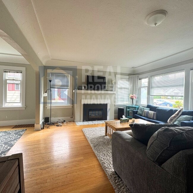 Photo - TMMADP, LLC (Simmons, T) - 921 (Cascade Gr... Unit A6