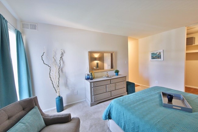 Carriage Hill Apartment Homes