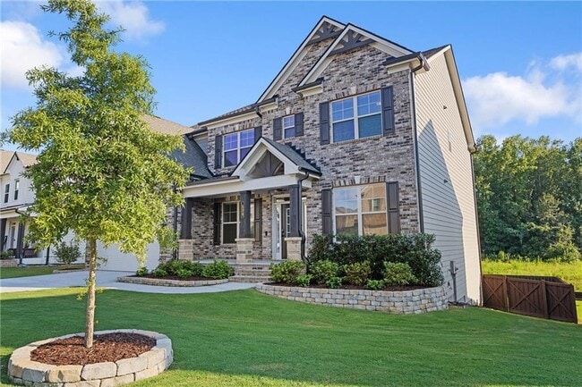 Photo - 130 Logan Pass Dr