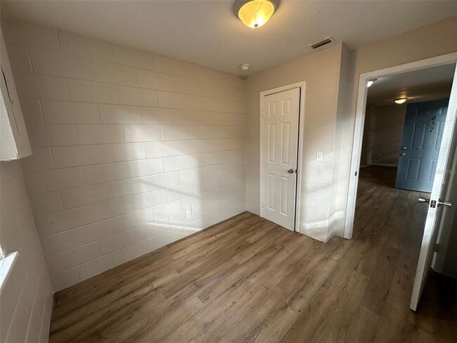 Photo - 657 NE Waldo Rd