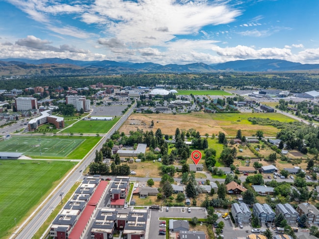 Photo - 1608 Alder Ct