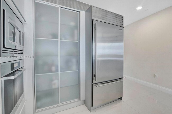 Photo - 18201 Collins Ave Unit 5405