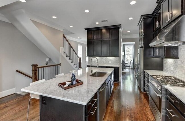 Photo - 342 Brownstones Cir NE