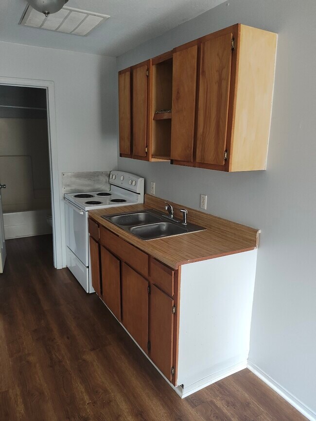 Photo - 6 Clayton Dennis Rd Unidad 103