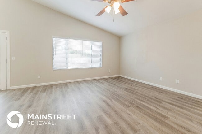 Photo - 9008 W Yale St