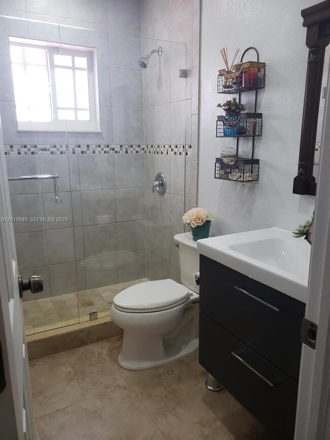 Photo - 19301 NW 50th Ave
