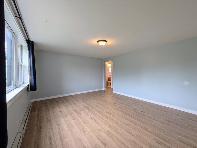 Photo - 11840 S Karlov Ave