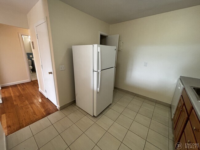 Photo - 75 Gardner St Unit 35