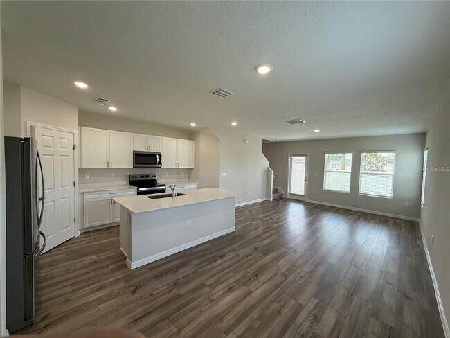 Photo - 3867 King Hill Dr