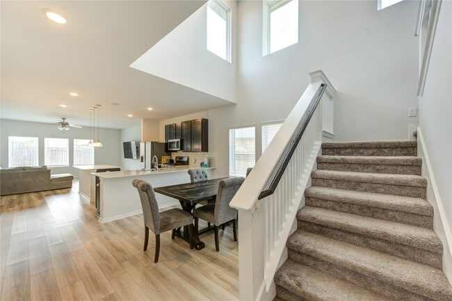 Photo - 20951 New Proper Dr