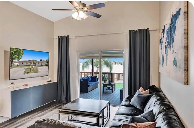 Photo - 2413 SW 58th Manor