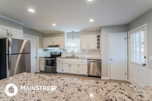 Photo - 1405 Highland Dr