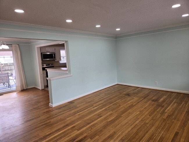 Photo - Move In Ready!