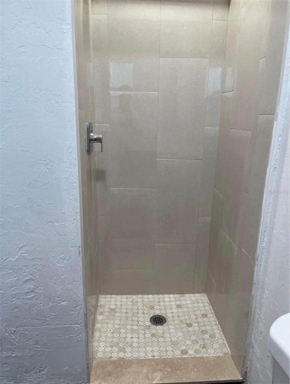 Photo - 574 Bay Esplanade Unit 5