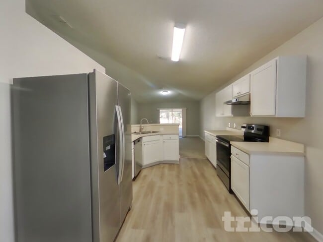 Photo - 7439 Lawn Tennis Ln