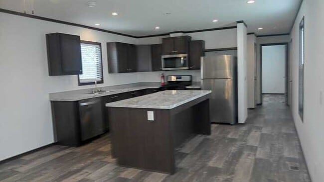 Photo - 74 Meggan Dr