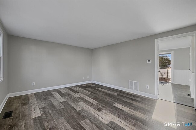 Photo - 2 Butternut Dr Unit 2