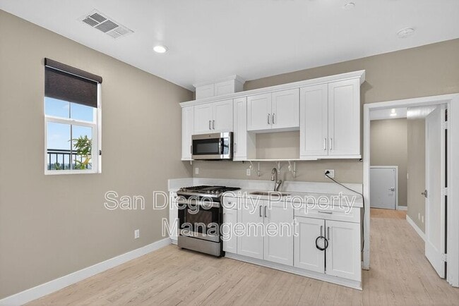Photo - 1735 Artemisia Ct