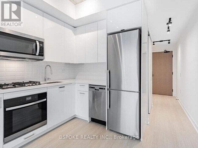 Photo - 195 McCaul St Unit 1404