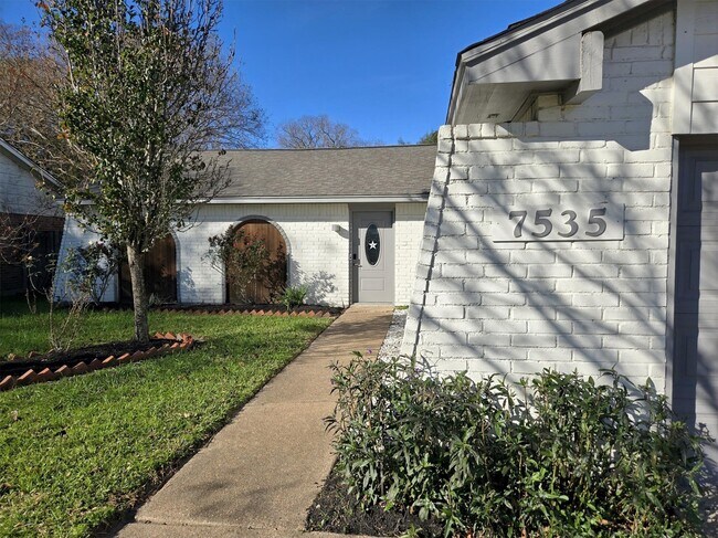 Photo - 7535 Stone Pine Ln