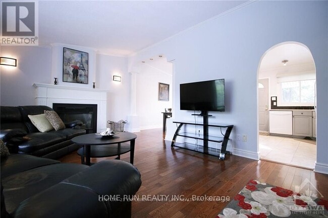 Photo - 74 Seabrooke Dr