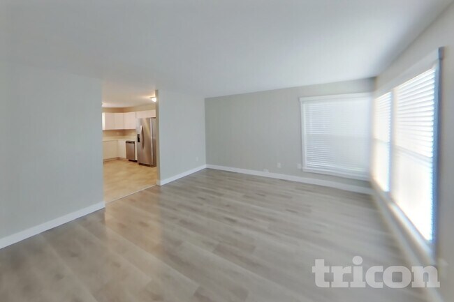 Photo - 4121 21st Ave SW