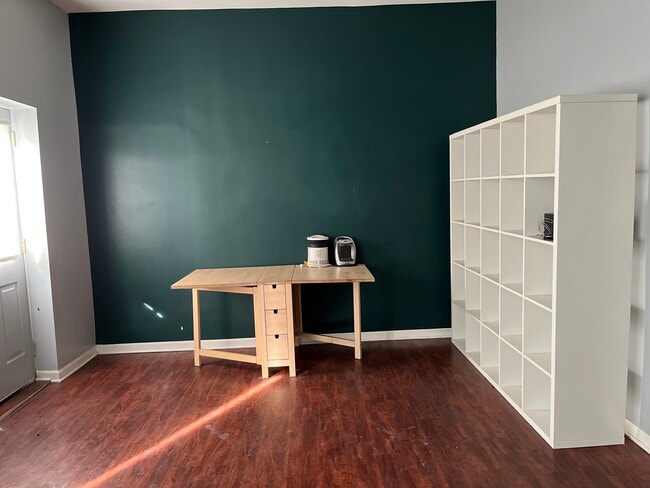 Photo - 2115 S Central Park Ave Unidad 2