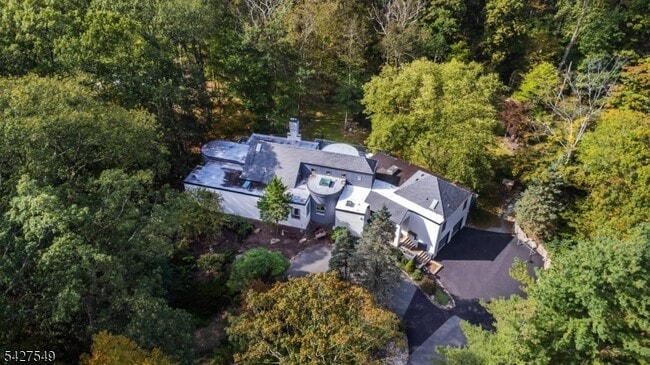 Photo - 4 Springwood Terrace