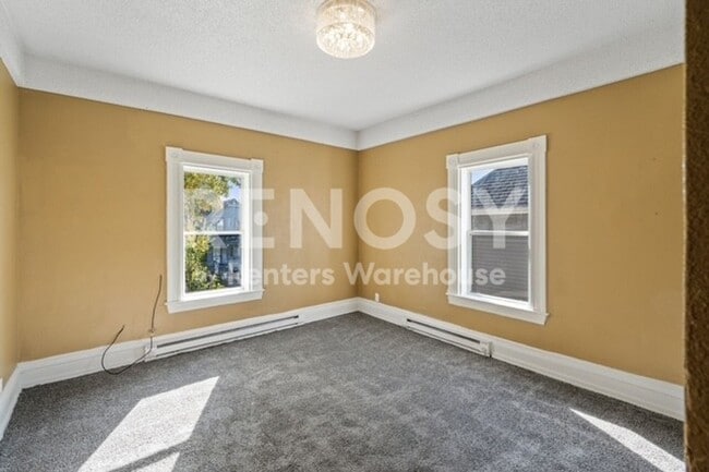 Photo - 715 Sims Ave