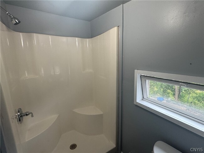 Photo - 108 Gold St