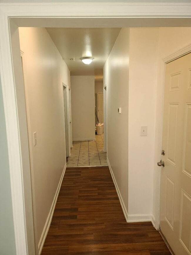Photo - 6635 S Maplewood Ave Unidad 2