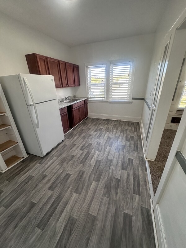 Photo - 3412 E 147th St