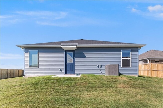 Photo - 2111 E Annette Dr