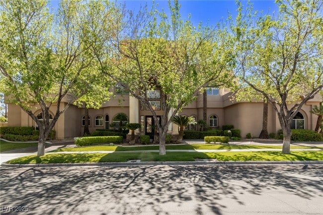 Building Photo - 1008 Trophy Hills Dr