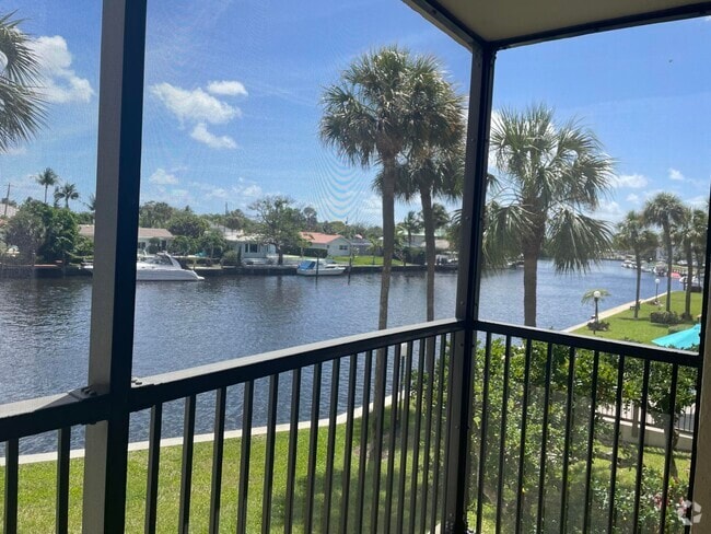 Building Photo - 18 Royal Palm Way Unit 204 Rental