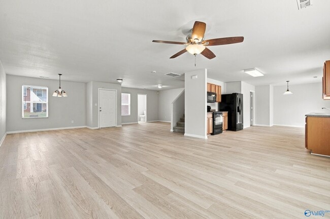 Photo - 155 Bayside Ln
