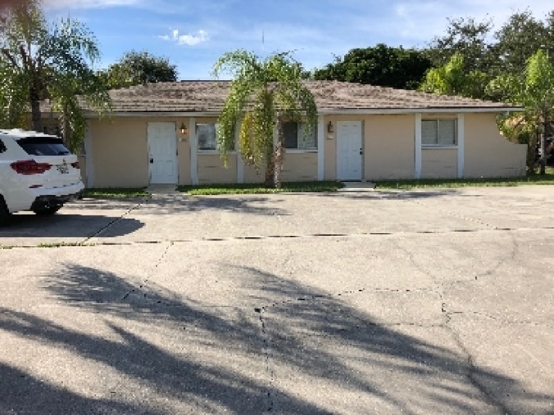 Photo - 212 SE 16th Pl