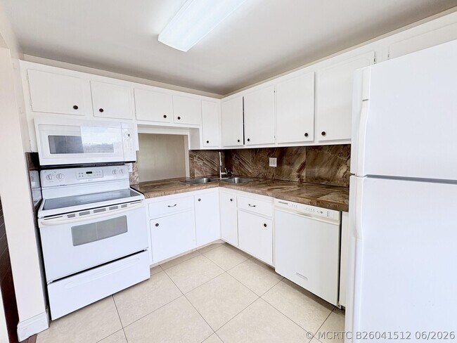 Photo - 6070 NW 64th Ave Unit 204