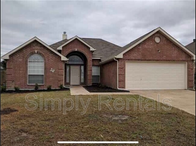 Photo - 292 Beech Dr