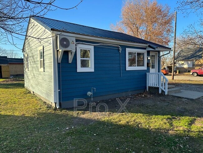 Photo - 1701 East Ave