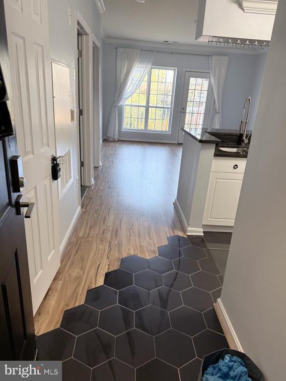 Photo - 4550 Strutfield Ln Unidad 2306