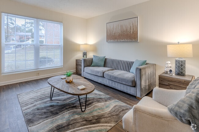 2BR, 1.5BA - 988SF