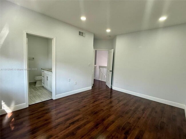 Photo - 922 NW 134th Ave