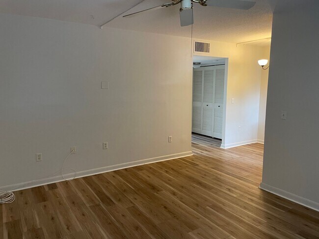 Photo - Venice Island 1Br/1Ba Condo Ground Floor Unit 105
