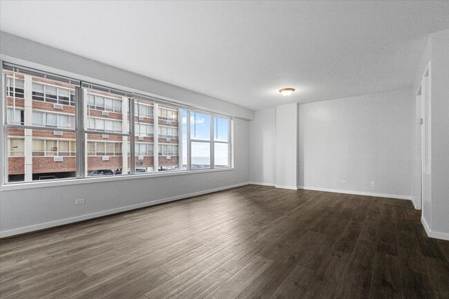 Photo - 6157 N Sheridan Rd Condo Unit 3C